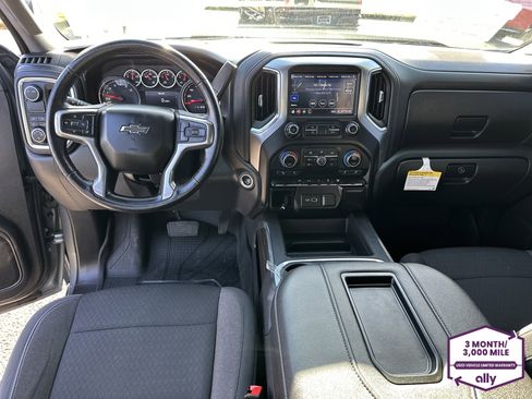 Used 2021 Chevrolet Silverado 1500 RST w/ Bed Protection Package image 12