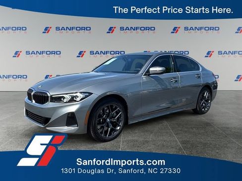 Used 2025 BMW 330i Sedan w/ Convenience Package RWD image 1