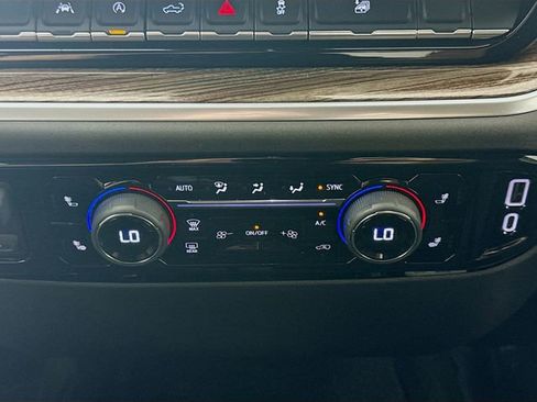 New 2026 Chevrolet Silverado 1500 LT image 18