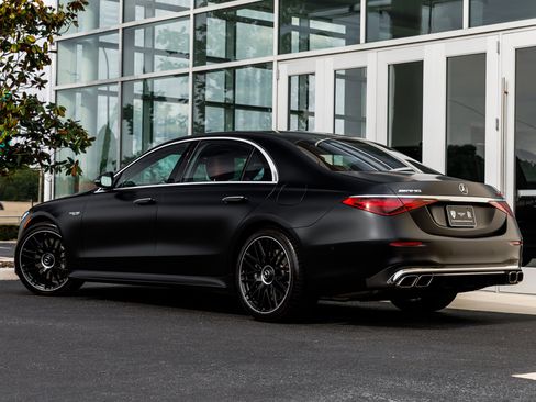 Used 2026 Mercedes-Benz S 63 AMG S image 13
