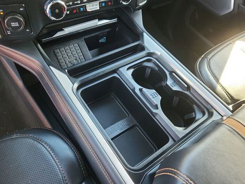 Used 2024 Ford F350 Platinum image 24