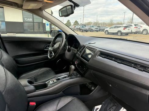 Used 2018 Honda HR-V EX-L image 24