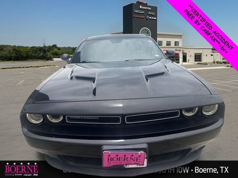 Used 2015 Dodge Challenger SXT Plus RWD image 5
