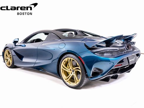 Used 2025 McLaren 750S Spider image 4