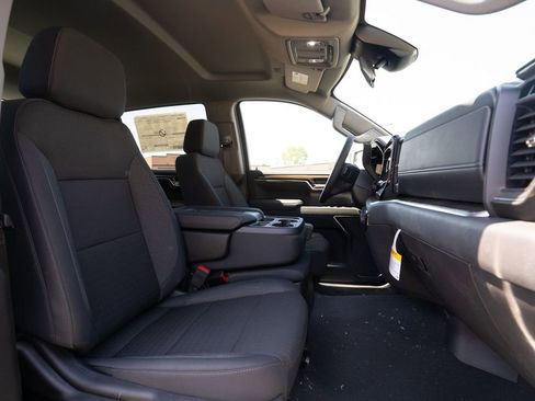 New 2025 Chevrolet Silverado 1500 LT image 12