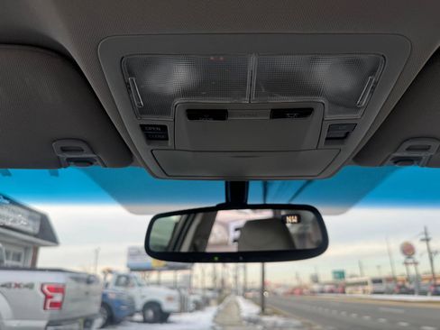 Used 2015 Toyota Avalon XLE Premium image 27