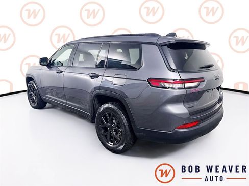 Used 2025 Jeep Grand Cherokee L Altitude image 5