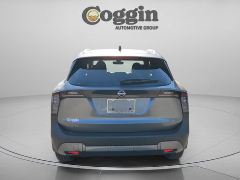 New 2026 Nissan Kicks SV FWD image 4