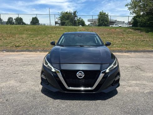 Used 2019 Nissan Altima 2.5 SV FWD image 3