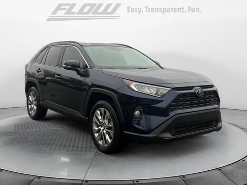 Used 2019 Toyota RAV4 XLE Premium w/ Phone Cable & Charge Package image 1