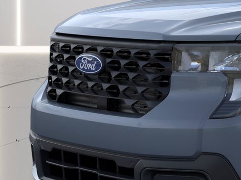 New 2026 Ford Maverick XLT w/ XLT Luxury Package FWD image 19
