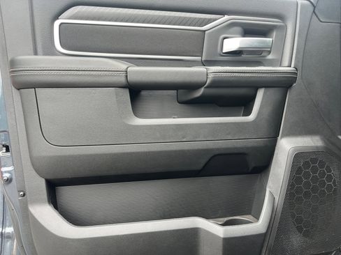 New 2025 RAM 2500 Big Horn AWD/4WD image 15