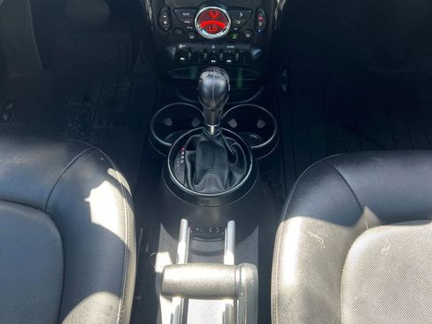 Used 2013 MINI Cooper Countryman FWD image 11
