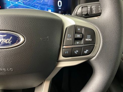 New 2026 Ford Explorer Active RWD image 26
