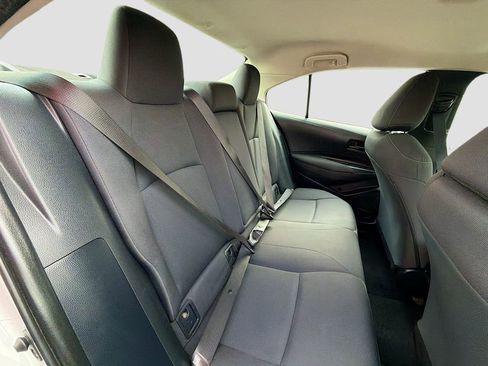 Used 2022 Toyota Corolla LE FWD image 24