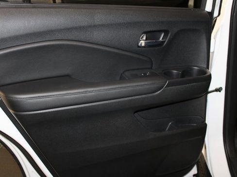 Used 2022 Honda Pilot EX-L image 29