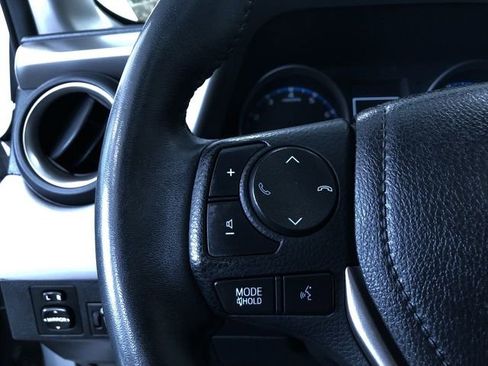 Certified 2017 Toyota RAV4 XLE image 25