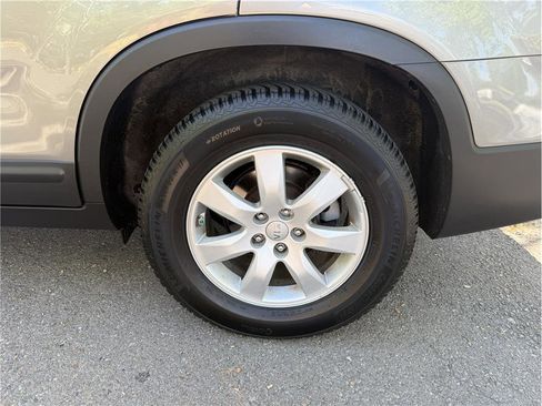 Used 2012 Kia Sorento LX w/ Convenience Pkg AWD/4WD image 9