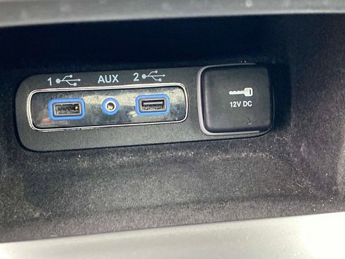 Used 2020 Jeep Grand Cherokee Overland image 17