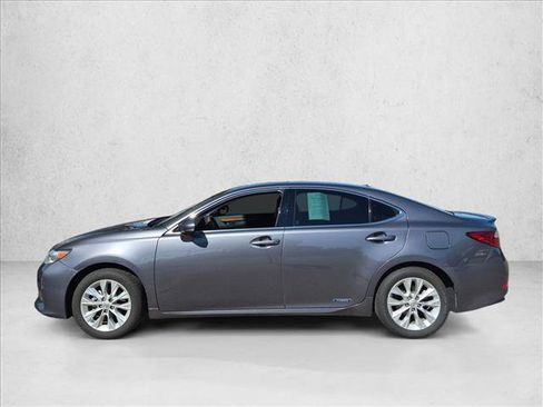 Used 2013 Lexus ES 300h w/ Premium Pkg FWD image 8