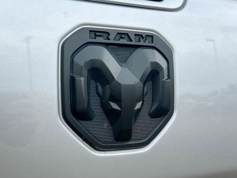 Used 2020 RAM 1500 Big Horn AWD/4WD image 12