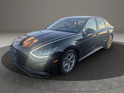 Used 2017 Kia Optima SX image 1