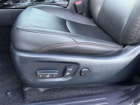 Used 2024 Toyota 4Runner TRD Off-Road Premium image 18