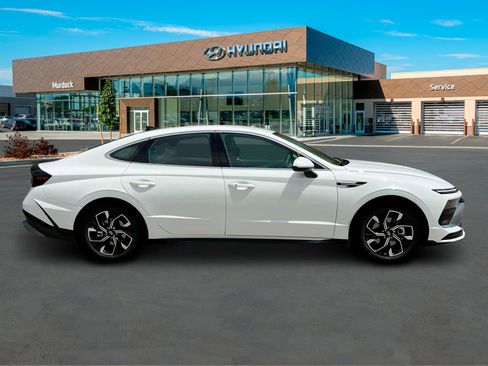 New 2025 Hyundai Sonata SEL image 9