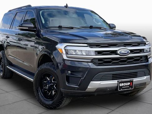 Certified 2022 Ford Expedition Max XLT RWD image 3
