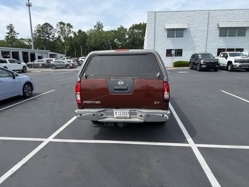 Used 2016 Nissan Frontier SV w/ SV Value Truck Package RWD image 7