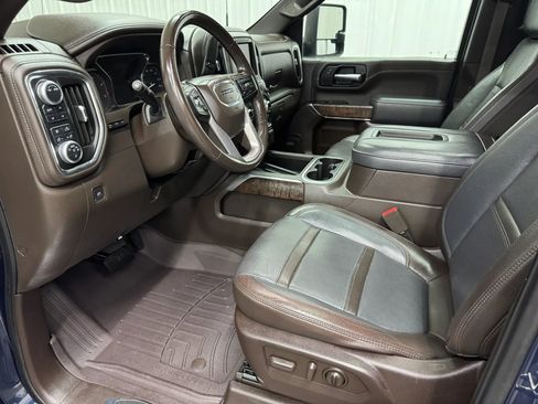 Used 2020 GMC Sierra 2500 Denali w/ Denali Ultimate Package AWD/4WD image 10