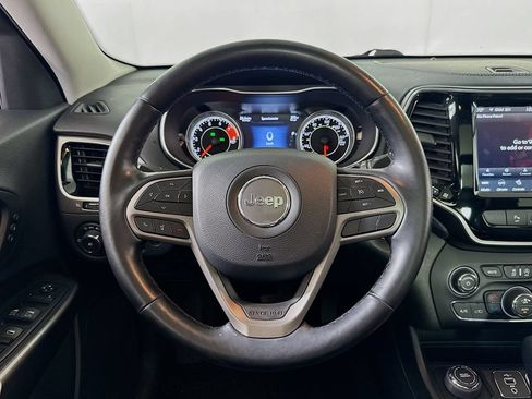 Used 2020 Jeep Cherokee Limited AWD/4WD image 11