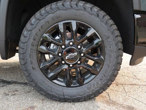 New 2026 Chevrolet Silverado 2500 LT w/ Trail Boss Package AWD/4WD image 10