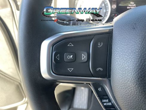 Used 2025 RAM 1500 Big Horn RWD image 27