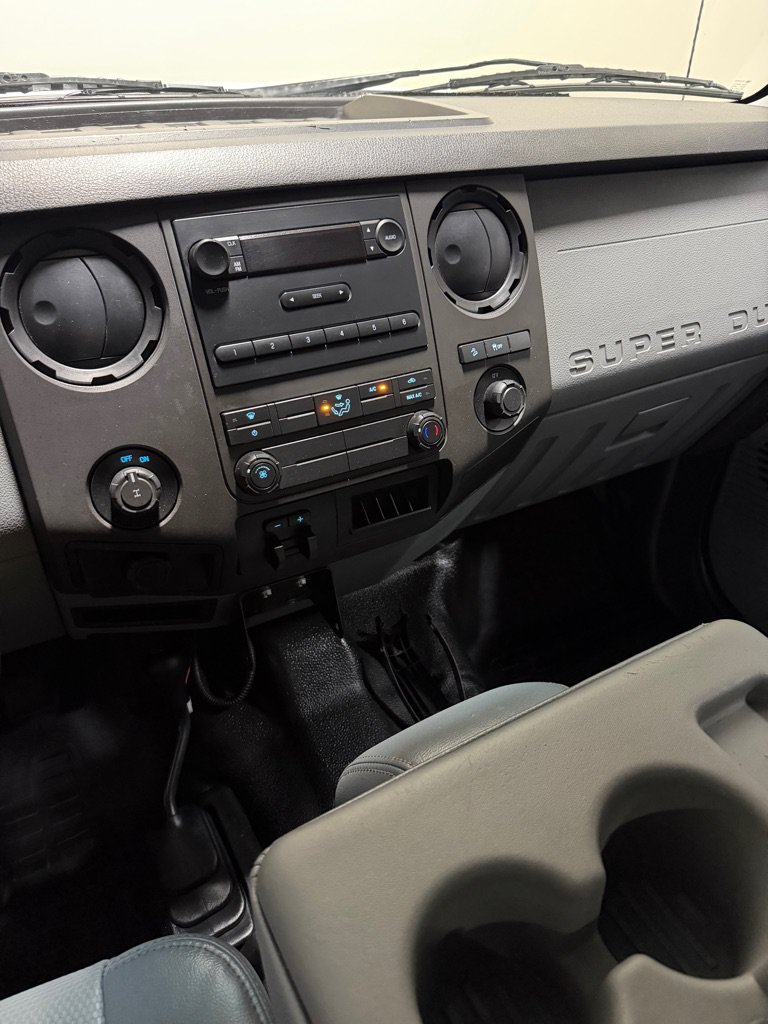 Used 2015 Ford F350 XL AWD/4WD image 13