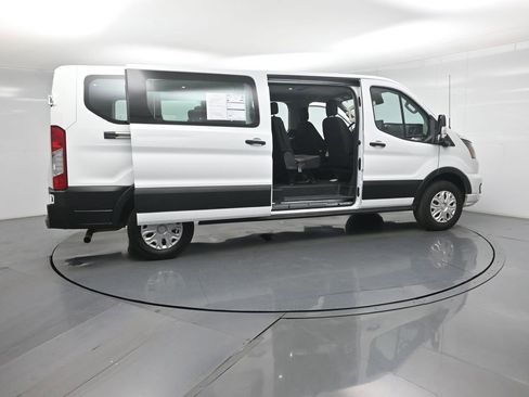 Used 2023 Ford Transit 350 XLT RWD image 5
