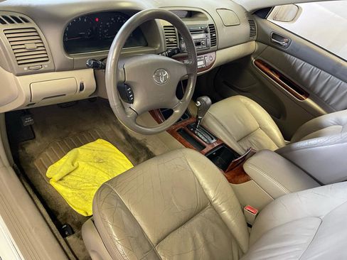 Used 2003 Toyota Camry XLE FWD image 23
