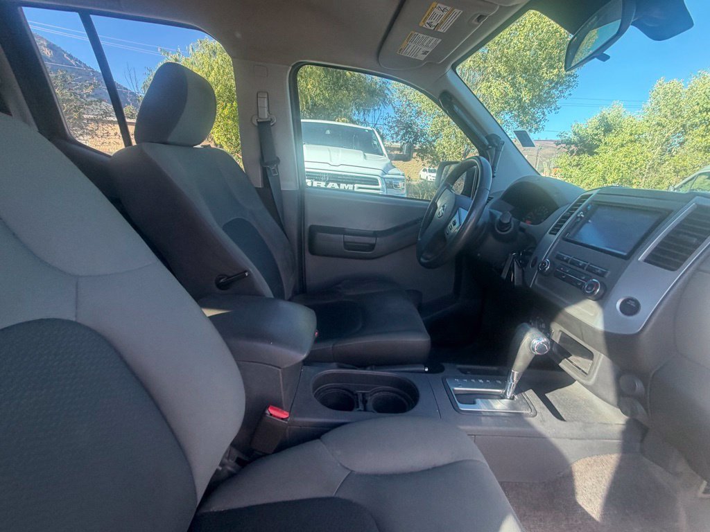 Used 2011 Nissan Xterra S AWD/4WD image 11