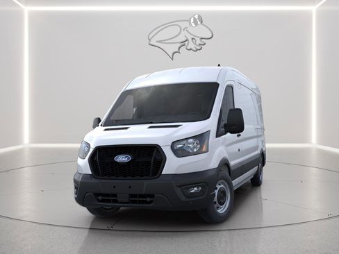 New 2026 Ford Transit 250 148 Medium Roof w/ Load Area Protection Package RWD image 9