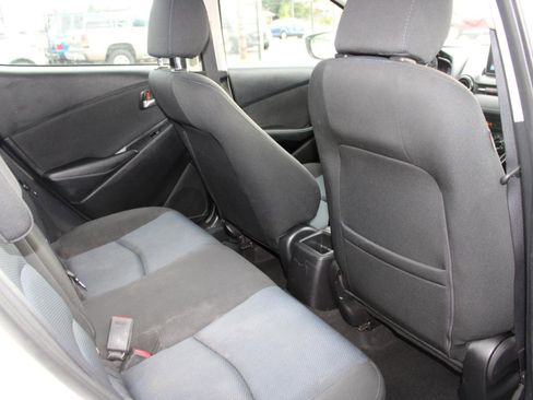 Used 2017 Toyota Yaris iA image 14