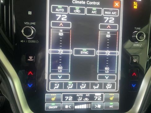 Used 2025 Subaru Outback Limited XT w/ Popular Package #2 AWD/4WD image 11