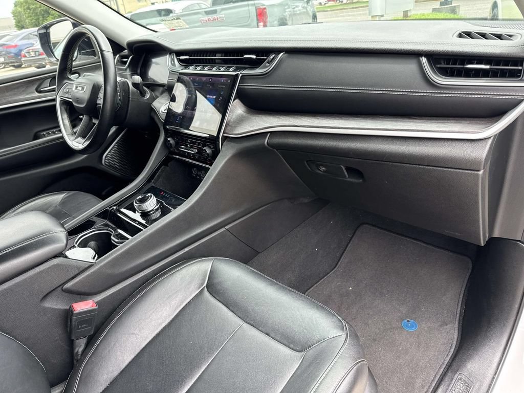 Used 2022 Jeep Grand Cherokee Limited RWD image 13