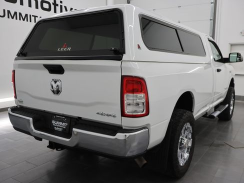 Used 2019 RAM 3500 Tradesman w/ Chrome Appearance Group AWD/4WD image 4