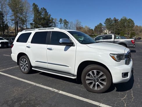Used 2021 Toyota Sequoia Limited w/ Safety & Convenience Package image 1