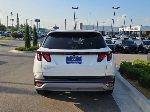 Certified 2026 Hyundai Tucson SEL Plus FWD image 5