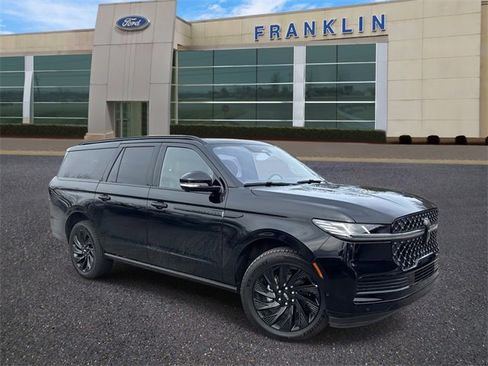 New 2025 Lincoln Navigator L Reserve w/ Jet Appearance Package image 1