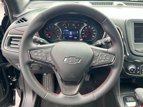 Certified 2023 Chevrolet Equinox RS AWD/4WD image 16
