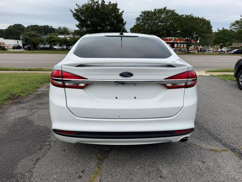 Used 2018 Ford Fusion S w/ Equipment Group 101A FWD image 4