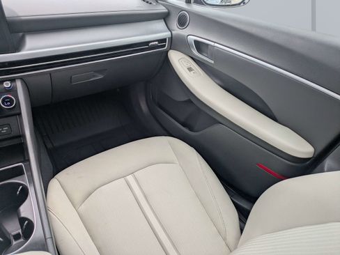Certified 2024 Hyundai Sonata SEL FWD image 16