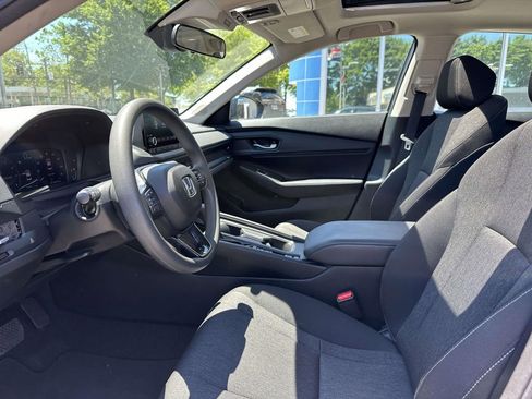 Used 2024 Honda Accord EX image 13